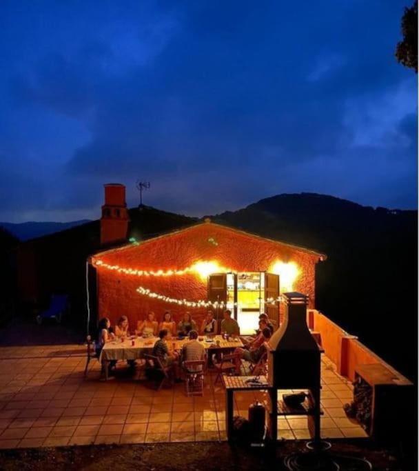 Masia Can Castellar Sant Iscle De Vallalta Exteriör bild
